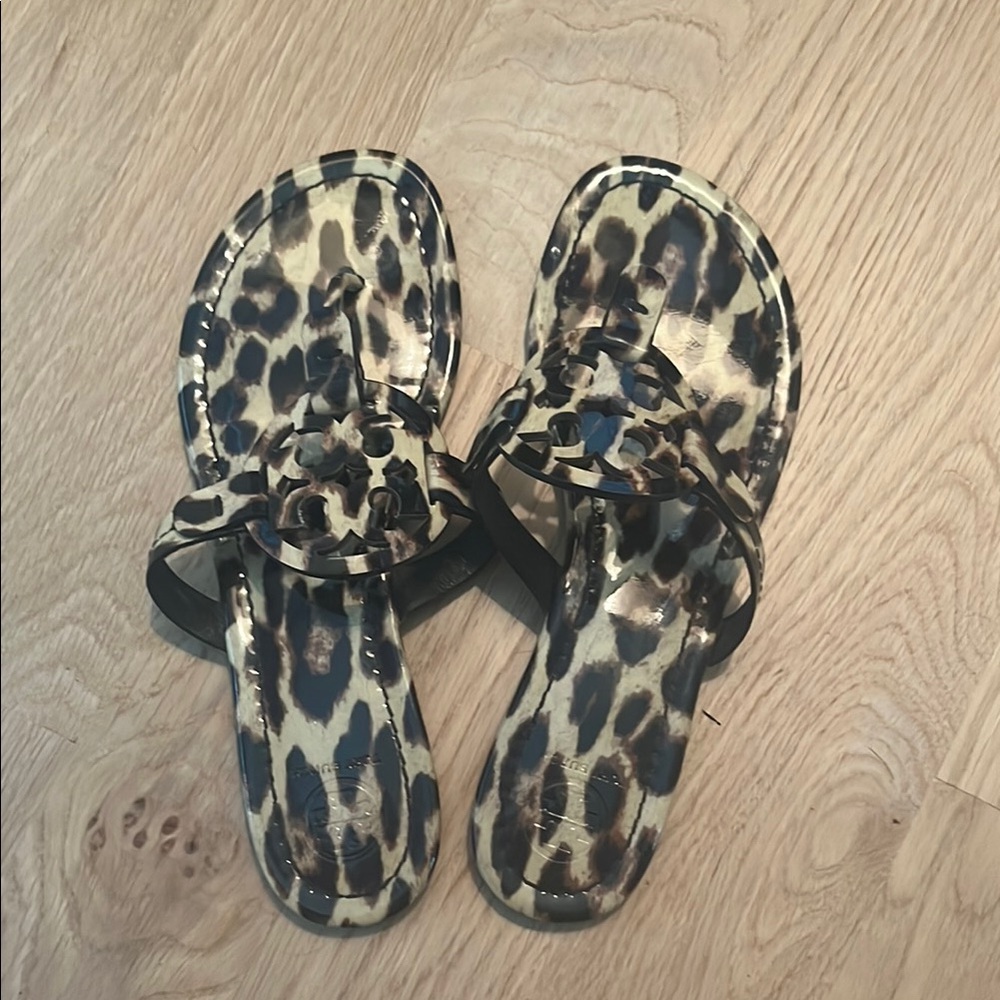Tory Burch Brown and Black Sandals Comfortable Slip-On